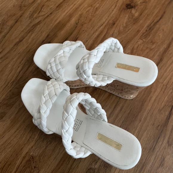 Shoes - Picture 2 of 9